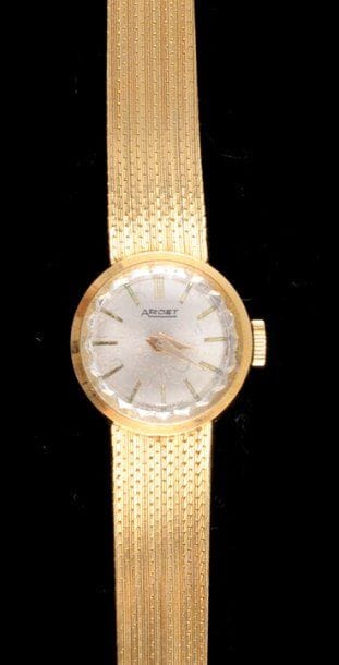 ARDET
Montre bracelet de dame en or jaune...