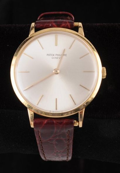 PATEK PHILIPPE
Montre de poignet en or jaune...