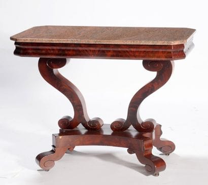 CONSOLE d'époque victorienne au plateau octogonal...