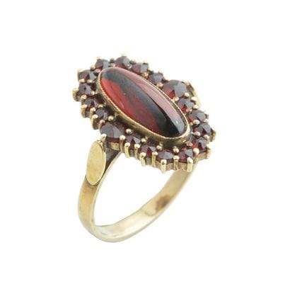 VERMEIL
Bague en vermeil sertie de pierres...