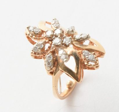 OR 14K *Bague en or jaune et or blanc 14K...