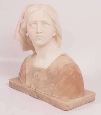 GUERRIERI - JEANNE D'ARC
Sculpture en marbre...
