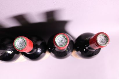 6 blles Ch. BOUSCAUT Graves 1979 haute épaule...