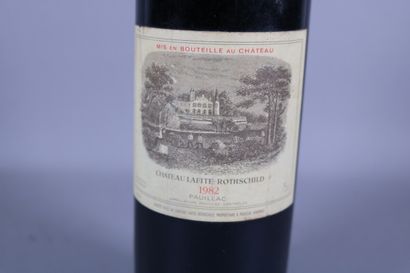 1 blle Ch. LAFITE ROTHSCHILD Pauillac 19...