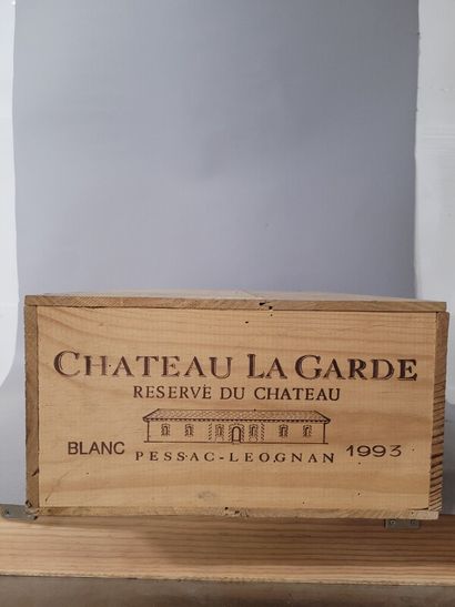 12 blles Ch. LA GARDE (blanc) Pessac-Léognan...