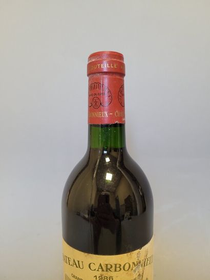 1 blle Ch. CARBONNIEUX Pessac-Léognan 1986...