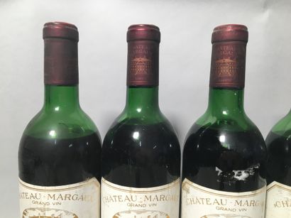 13 blles Ch. MARGAUX Margaux 1972 - 7 mi-épaule...