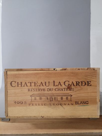 12 blles Ch. LA GARDE (blanc) Pessac-Léognan...