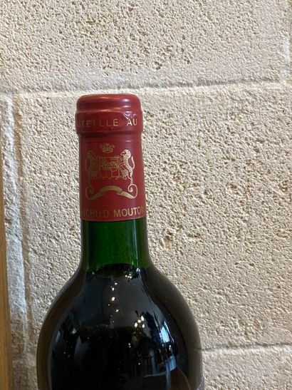 1 blle Ch. MOUTON ROTHSCHILD - Pauillac ...