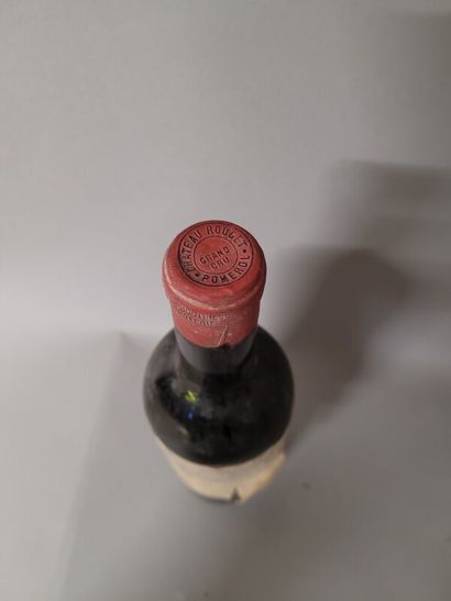 1 blle Ch. ROUGET Pomerol 1955 - mi-épaule,...
