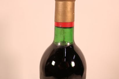 1 blle Ch. LA LAGUNE Haut-Médoc 1976 - bas...