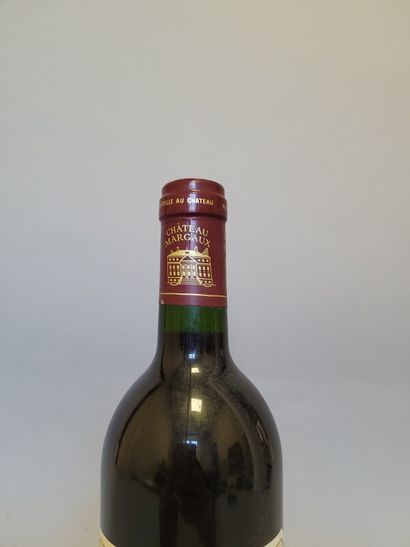1 blle Ch. MARGAUX Margaux 1992 - dans le...