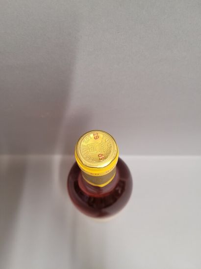 1 blle Ch. D'YQUEM Sauternes 1985 bas go...