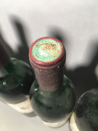13 blles Ch. MARGAUX Margaux 1972 - 7 mi-épaule...