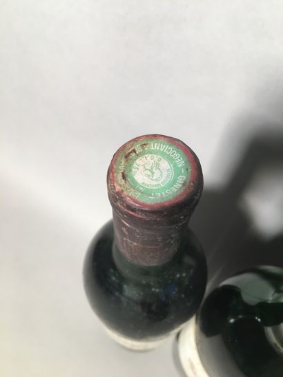 13 blles Ch. MARGAUX Margaux 1972 - 7 mi-épaule...
