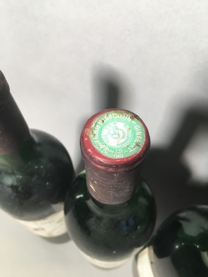 13 blles Ch. MARGAUX Margaux 1972 - 7 mi-épaule...