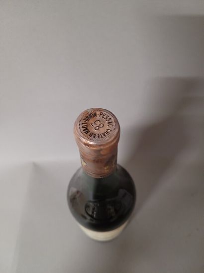 1 blle Ch. HAUT-BRION Graves 1983
