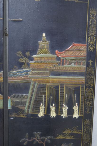 CHINE, fin XIXe début XXe - Paravent six...