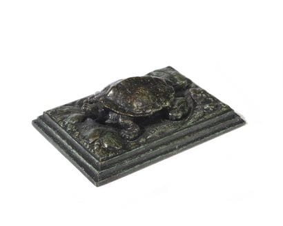 Tortue sur plinthe carrée, réduction Épreuve...