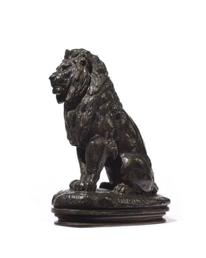 Lion assis N°2 Épreuve en bronze patiné,...