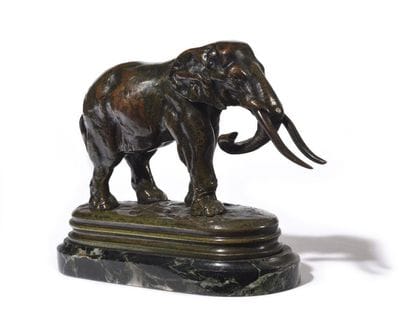 Éléphant d'Afrique Épreuve en bronze patiné,...