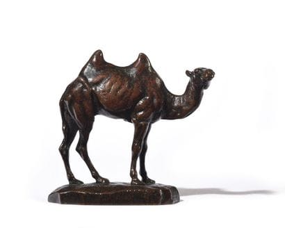 Petit chameau de Perse Épreuve en bronze...