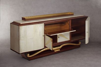 TRAVAIL DE STYLE ART DECO Grand buffet à...