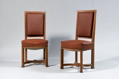 ANDRÉ ARBUS (1903-1969) Paire de chaises...