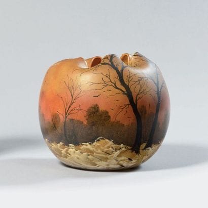 LEGRAS Vase sphérique à col pincé à décor...