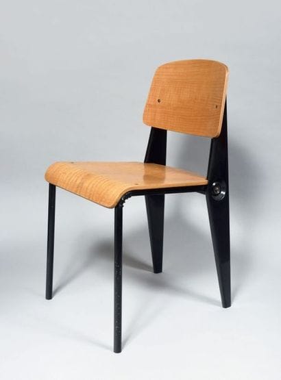 JEAN PROUVE (1901 - 1984) Cafétéria n°300...