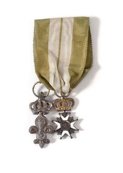 FRANCE Décoration et croix du Lys. Ensemble...