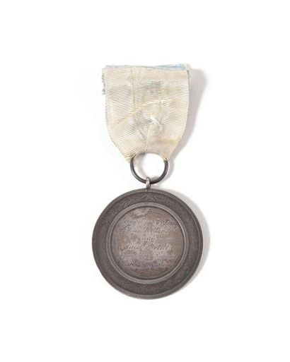 Médaille d’honneur et de bravoure instituée...
