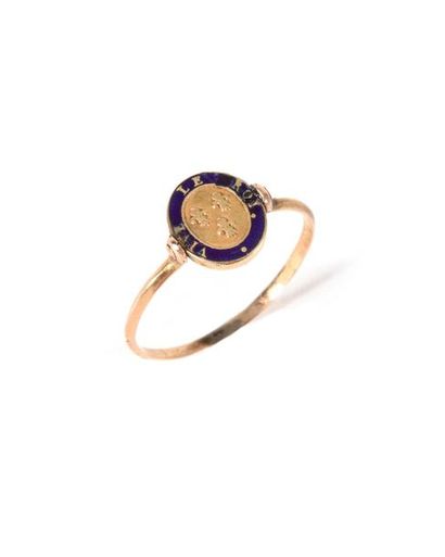 Bague legitimiste en or avec médaillon réversible...