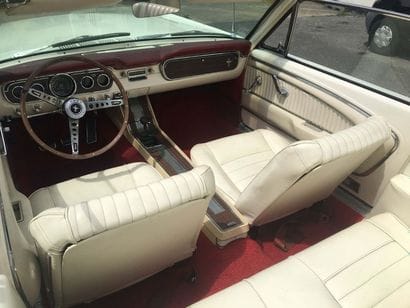 1965FORD MUSTANG CABRIOLET 289CI
Numéro de...