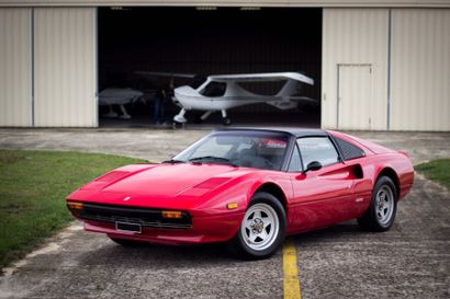 1981FERRARI 308 GTSI
Numéro de série ZFFAA02A5B0034771

Peinture...