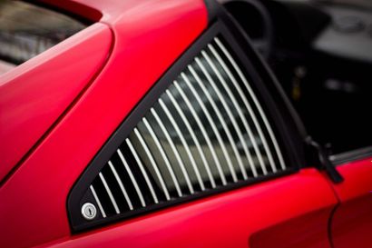 1981FERRARI 308 GTSI
Numéro de série ZFFAA02A5B0034771

Peinture...