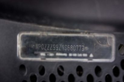 2000
Numéro de série WPOZZZ99Z1S680773

Seulement...