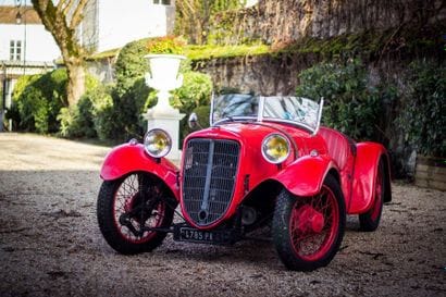 1934 DARMONT V Junior
Serial number 1576

Rare...