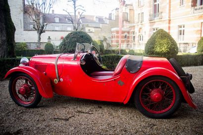1934 DARMONT V Junior
Serial number 1576

Rare...