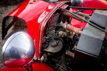 1934 DARMONT V Junior
Serial number 1576

Rare...