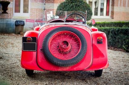 1934 DARMONT V Junior
Serial number 1576

Rare...