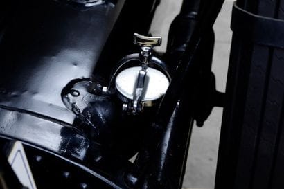 1917 PACKARD Twin-Six V12
Runabout body 

Serial...