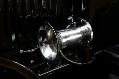 1917 PACKARD Twin-Six V12
Runabout body 

Serial...