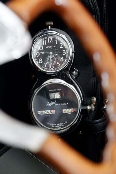 1917 PACKARD Twin-Six V12
Runabout body 

Serial...