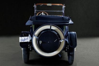 1917 PACKARD Twin-Six V12
Runabout body 

Serial...