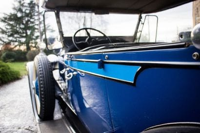 1929 PACKARD 633 Standard Eight Phaeton
Body:...