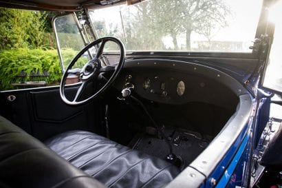 1929 PACKARD 633 Standard Eight Phaeton
Body:...