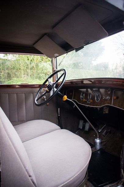 1930 PACKARD 745 Deluxe Eight Club Sedan
Body:...