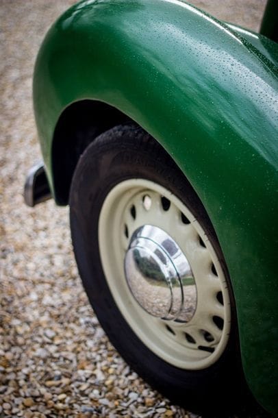 1950 SALMSON S4-61
Serial number 62482

Interesting...