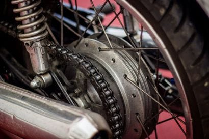 1974 SUZUKI GT 380
Serial number 55657 

Delivered...